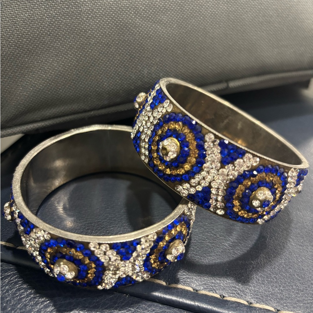 Butterfly Dsigns Blue and Gold Crystal Bracelet